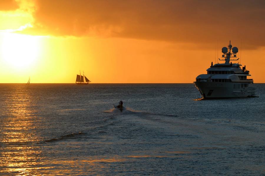 Bahamas Yacht Rentals Luxury Yacht Charters in Nassau